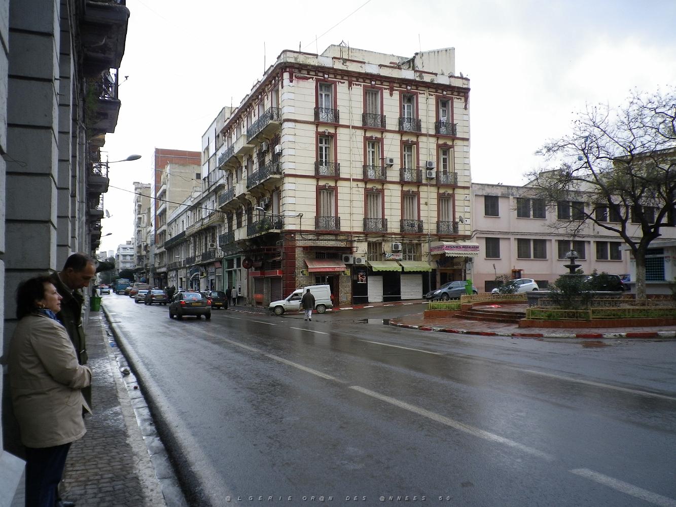 522 place hocherue d'arzew direction place des victoires.JPG